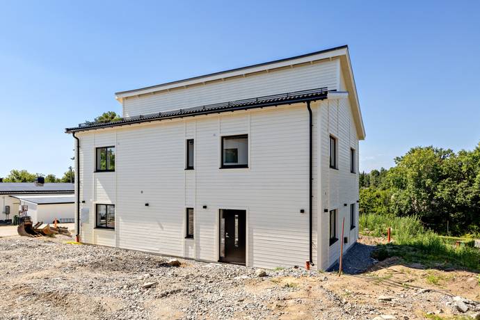 Grimvägen 12B, Vattmyra, Järfälla kommun