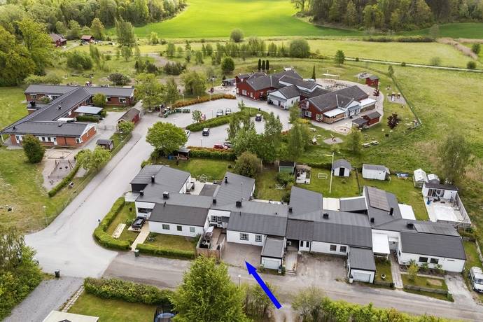 5 rum radhus på Villavägen 5 Stallarholmen, Strängnäs kommun - bild 2