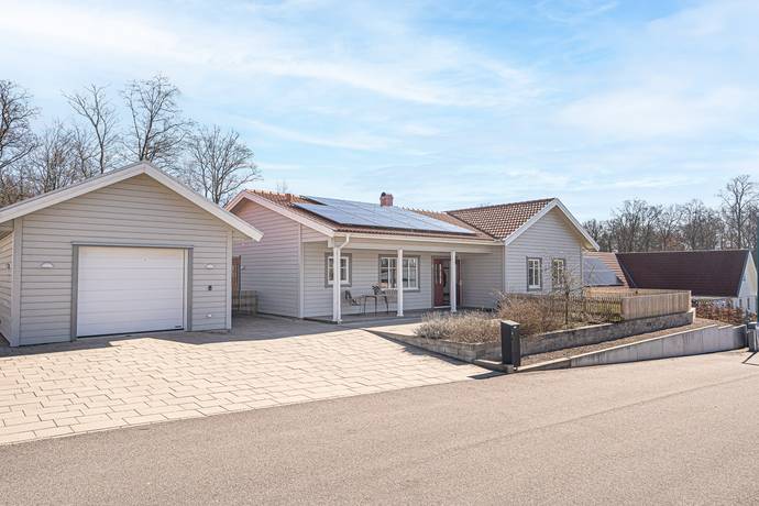 5 rum Villa på Solbacken 4 Hässleholm - Finjasjöpark Hässleholms kommun - bild 2