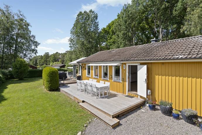 3 rum villa på Storsegelvägen 5 Seläter, Strömstads kommun - bild 1