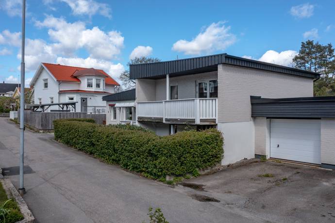 7 rum villa på Fyrmästaregatan 6 Skoftebyn, Trollhättans kommun - bild 2