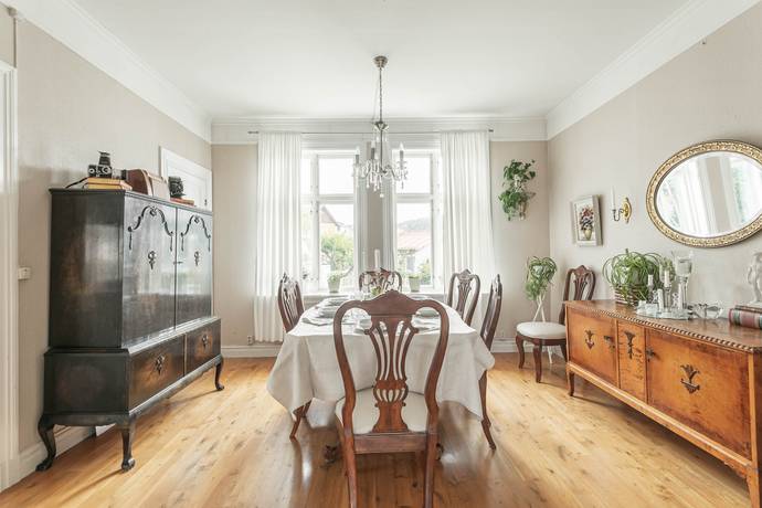 6 rum Villa på Jönköpingsvägen 36B Huskvarna Centralt Jönköpings kommun - bild 24