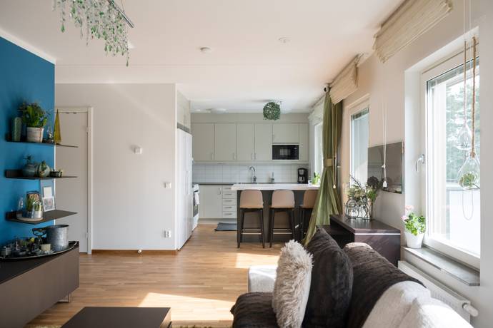 3 rum Lägenhet på Eriksgränd 9 Järfälla kommun - bild 2