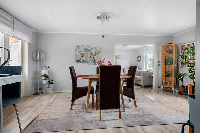 5 rum Villa på Gullregnsvägen 3 Hässleholm - Ekedal Hässleholms kommun - bild 13