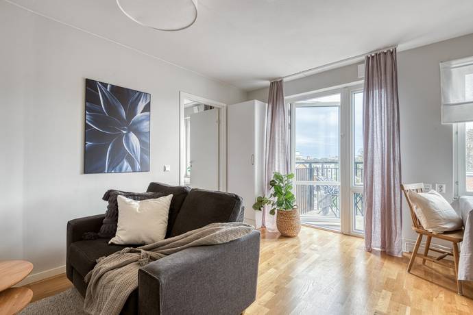 2 rum lägenhet på Diktarvägen 13 Huvudsta - Ingenting, Solna kommun - bild 4