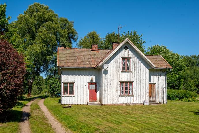 5 rum gård med jordbruk på Sik Strömsnäs 1 Fristad, Borås kommun - bild 4