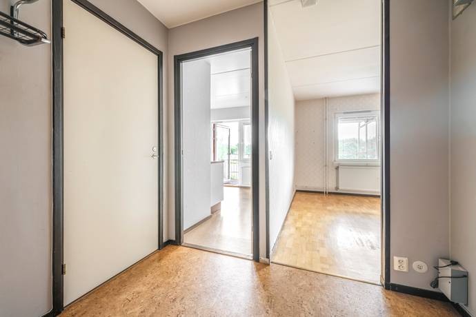1 rum lägenhet på Vallavägen 12 Handen, Haninge kommun - bild 4
