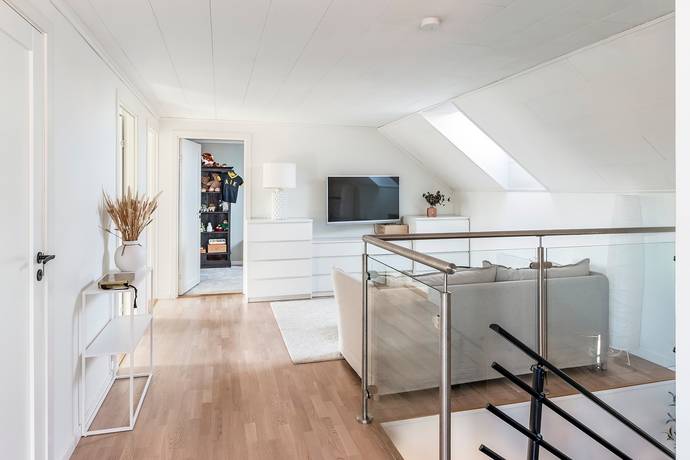5 rum Villa på Hökvägen 6 Elund Köpings kommun - bild 19