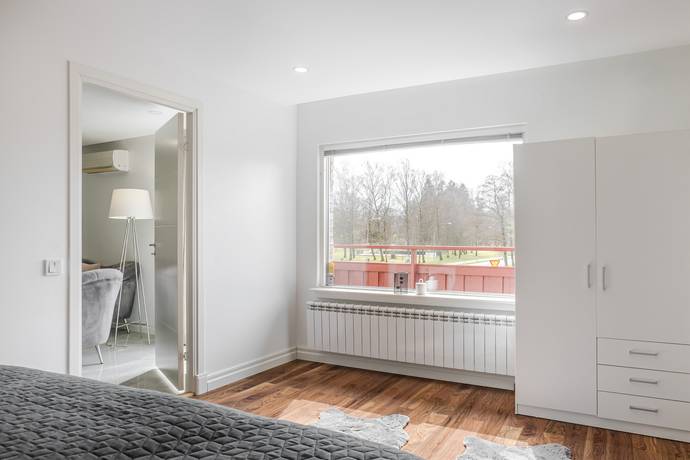 8 rum Villa på Albertsvägen 73B Trollhättan Trollhättans kommun - bild 39