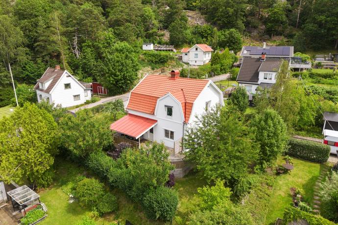5 rum villa på Skogsliden 4 Lilla Edet, Lilla Edets kommun - bild 2