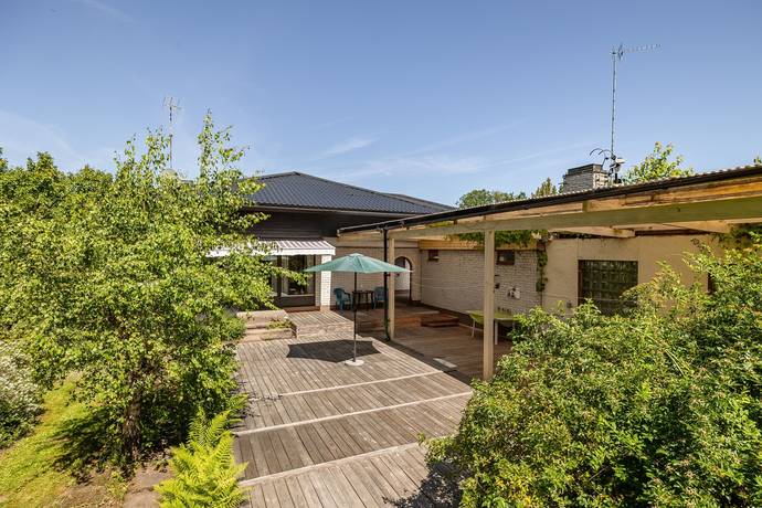 5 rum villa på Dalbovägen 1A Överum, Västerviks kommun - bild 2