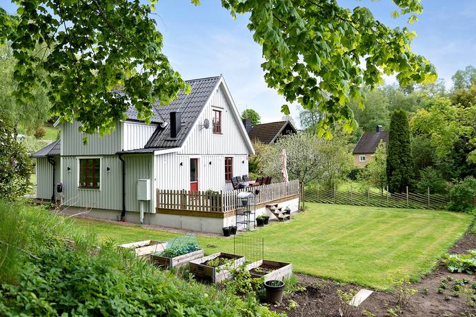 4 rum villa på Kullavägen 6 Åled, Halmstads kommun - bild 2