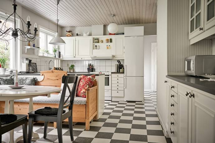 9 rum villa på Bergsgatan 30 Huskvarna, Jönköpings kommun - bild 5