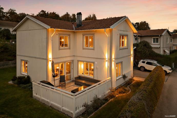 Guldvingevägen 16, Torslanda - Lilleby, Göteborgs kommun