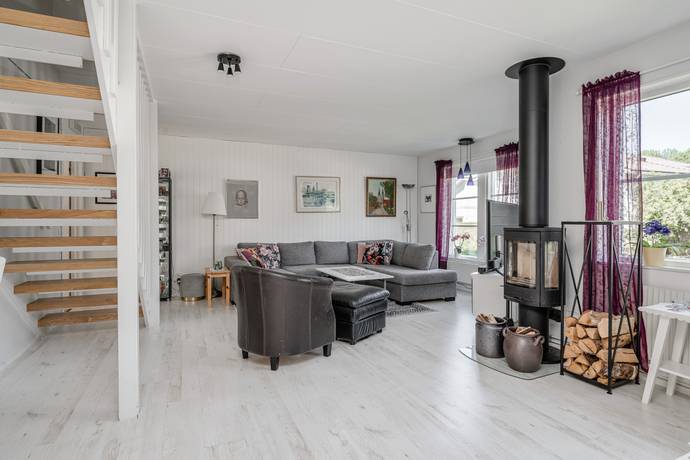 6 rum parhus på Grönlundsvägen 5 Kårsta, Vallentuna kommun - bild 3