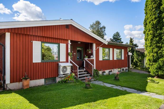 5 rum villa på Fruktstigen 16 Hedemora, Hedemora kommun - bild 1