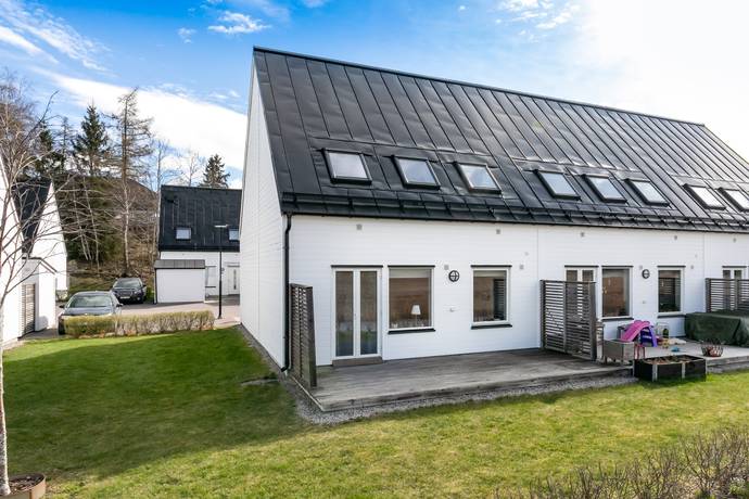 4 rum Radhus på Nästegårdsvägen 5A Lillån Örebro kommun - bild 10