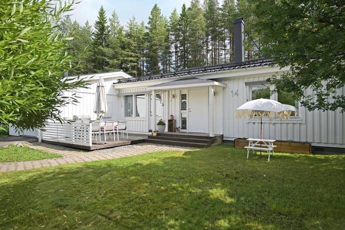 5 rum villa på Ferievägen 14 Sävar, Umeå kommun - bild 1
