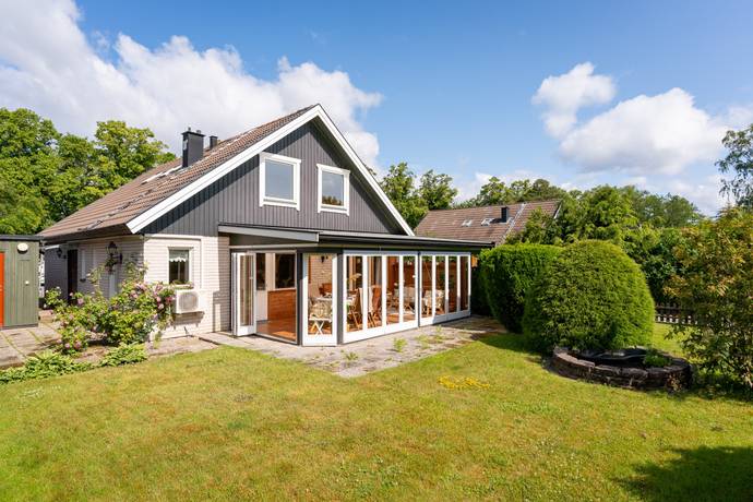 6 rum Villa på Kanalgatan 8 Torshälla Eskilstuna kommun - bild 33