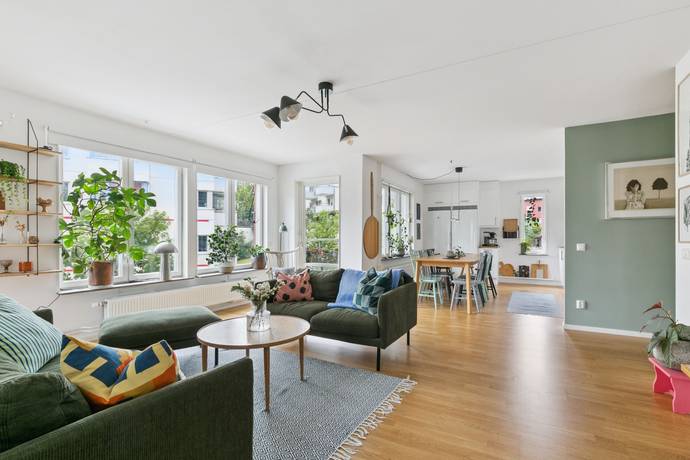 4 rum lägenhet på Gunnarskogsgatan 14 Farsta, Stockholms kommun - bild 2