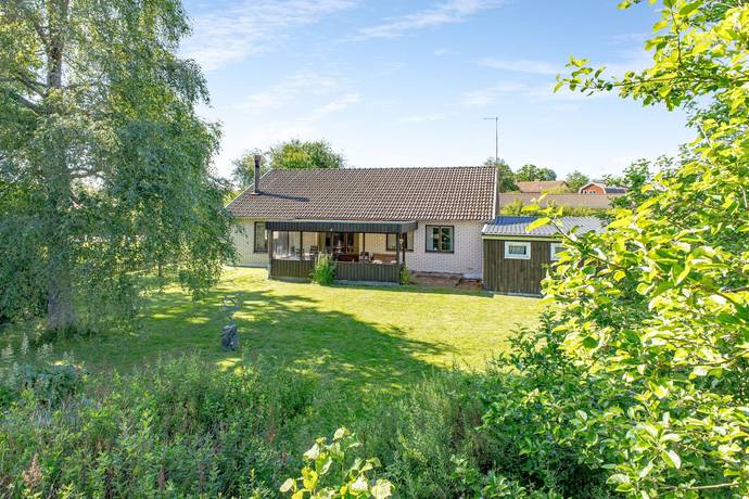 5 rum Villa på Tallvägen 4 Landeryd Hylte kommun - bild 2