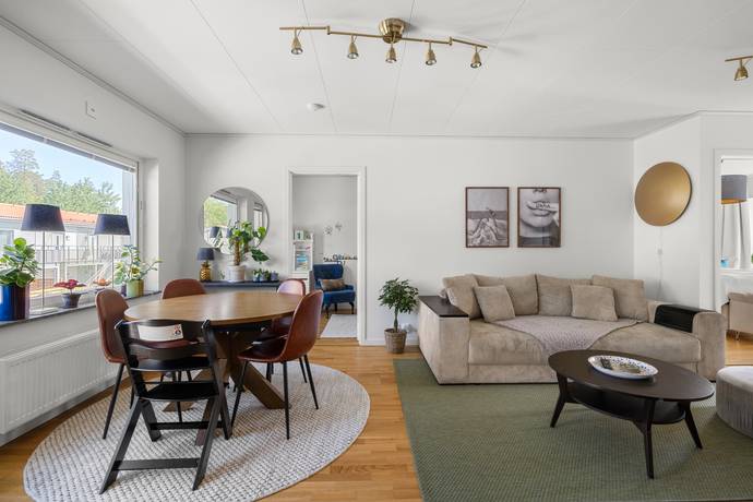 4 rum Lägenhet på Skogsmulles väg 58C Riksten Botkyrka kommun - bild 15