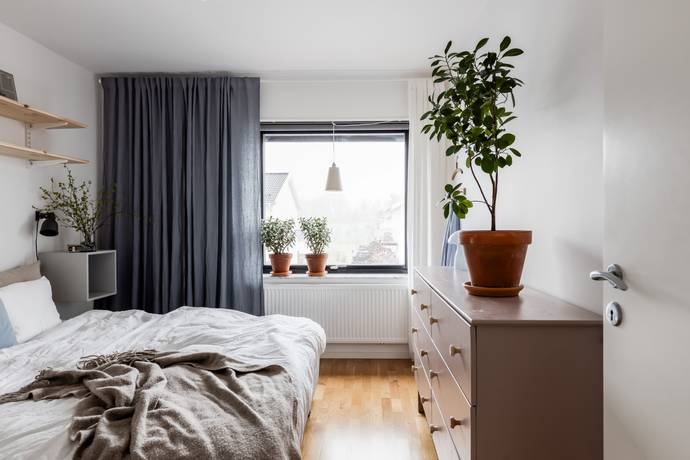 5 rum Radhus på Nästegårdsvägen 35E Lillån Örebro kommun - bild 24