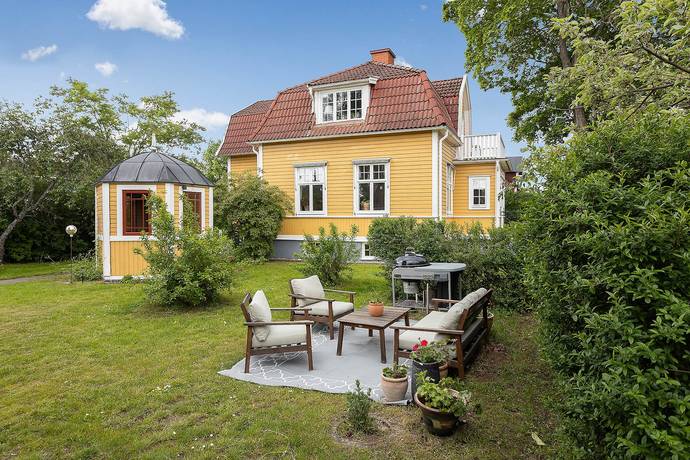 5 rum villa på Storgatan 77 Centralt / Östermalm, Nybro kommun - bild 2