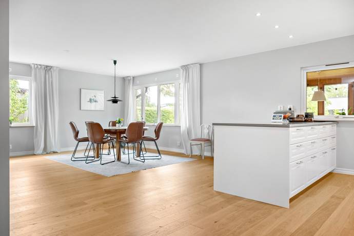 7 rum villa på Berguvsgatan 8 Lomma, Lomma kommun - bild 3