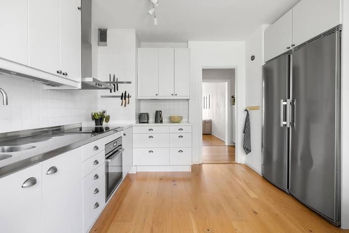 3 rum lägenhet på Hannebergsgatan 15, 2tr Centrala Solna, Solna kommun - bild 3