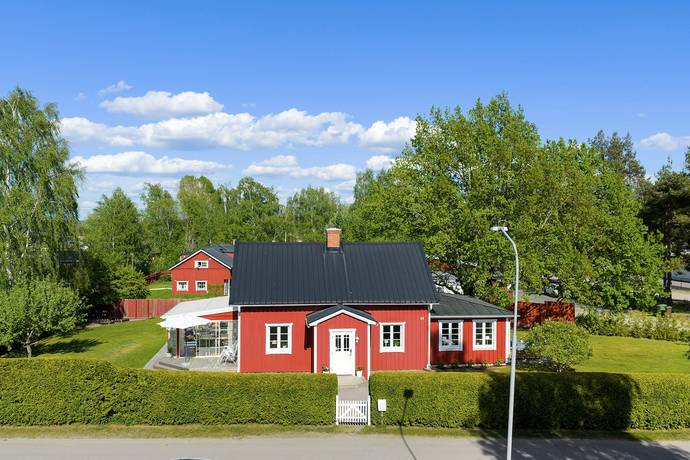 7 rum Villa på Nolgårdsvägen 33 Nolgård Hammarö kommun - bild 48