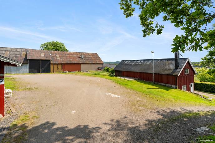 7 rum Gård utan jordbruk på Fagerhult Nilsagården 2 Marks kommun - bild 24
