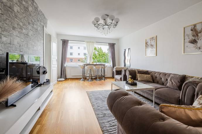 2 rum lägenhet på Karl Hovbergsgatan 33A Skiftinge, Eskilstuna kommun - bild 3