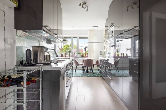 3 rum lägenhet på Franstorpsvägen 11 Centrala Sundbyberg, Sundbybergs kommun - bild 3