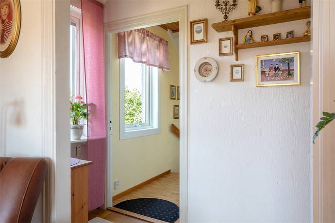 9 rum Villa på Alsteråvägen 14 Ålem Mönsterås kommun - bild 4