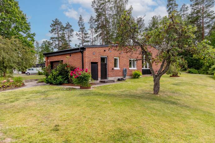 Ekeberg, Hultsfreds kommun