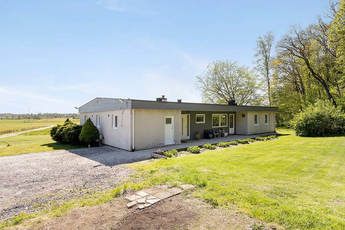 6 rum villa på Bästorp 285 Nygård, Lilla Edets kommun - bild 1