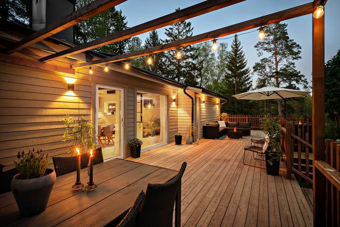 4 rum villa på Fridenvägen 18 Hässelmara, Värmdö kommun - bild 1