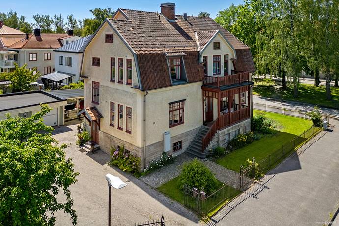 8 rum Villa på Svanåallén 1 Centralt / Väster Örebro kommun - bild 7