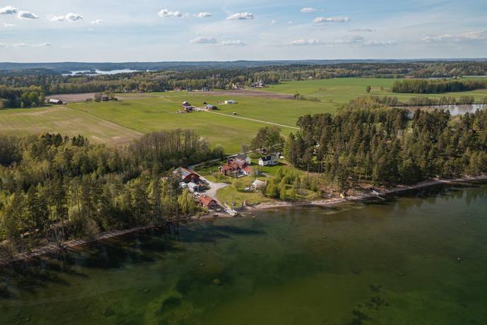 305 m² Fritidshus på Harge Skäret 763 Askersunds kommun