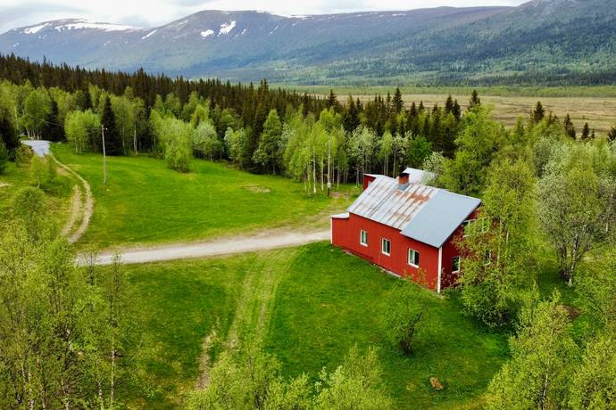5 rum villa på Södra Matsdal 146 Dikanäs, Vilhelmina kommun - bild 1