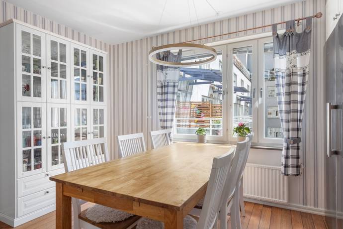 3 rum lägenhet på Ruddammsvägen 27, 3 tr Östermalm, Stockholms kommun - bild 3
