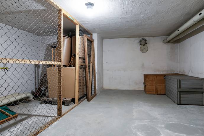 13 rum Villa på Axbergshammar 322 Örebro kommun - bild 38