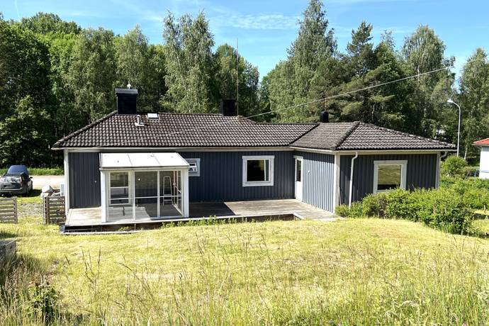 5 rum villa på Bergsrådsvägen 23 Klavreström, Uppvidinge kommun - bild 2