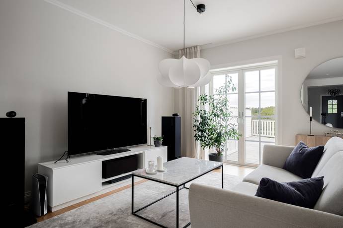 7 rum Parhus på Örnklovägen 8B Kolvik Värmdö kommun - bild 11