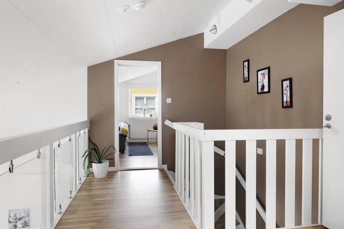 4 rum Lägenhet på Blommelundsvägen 1 Carlslund Upplands Väsby kommun - bild 21