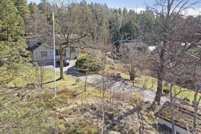 Villa på Skältorpsvägen 16 Törnskogen/ Vaxmora Sollentuna kommun - bild 7