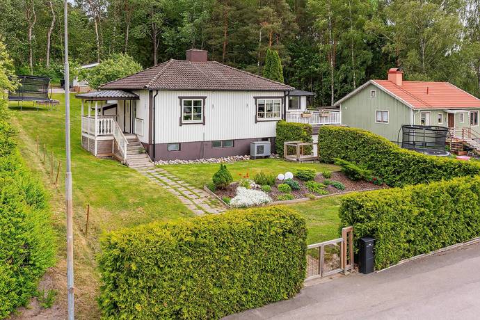 4 rum villa på Ringvägen 17 Jönåker, Nyköpings kommun - bild 2