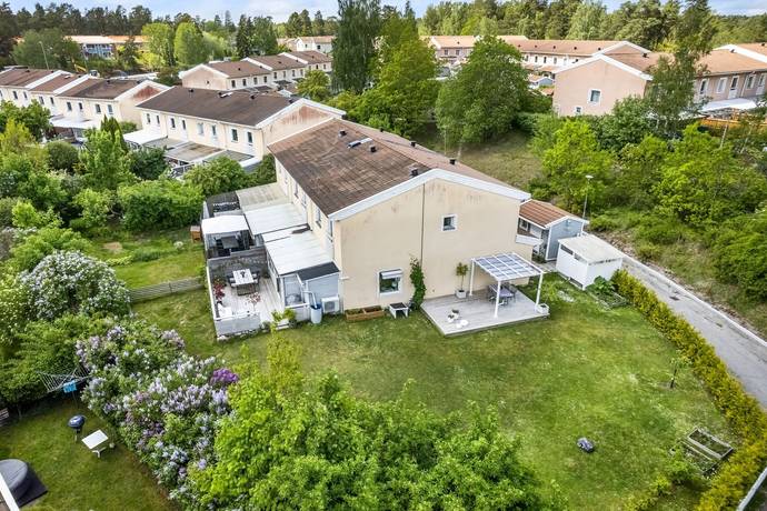 5 rum Lägenhet på Bäckvägen 24A Dammen Strängnäs kommun - bild 44