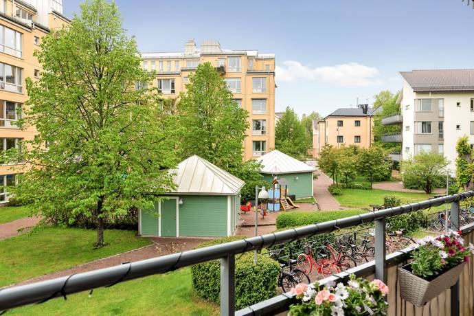 2 rum lägenhet på Gustaf Kjellbergs väg 3C Ulleråker, Uppsala kommun - bild 1